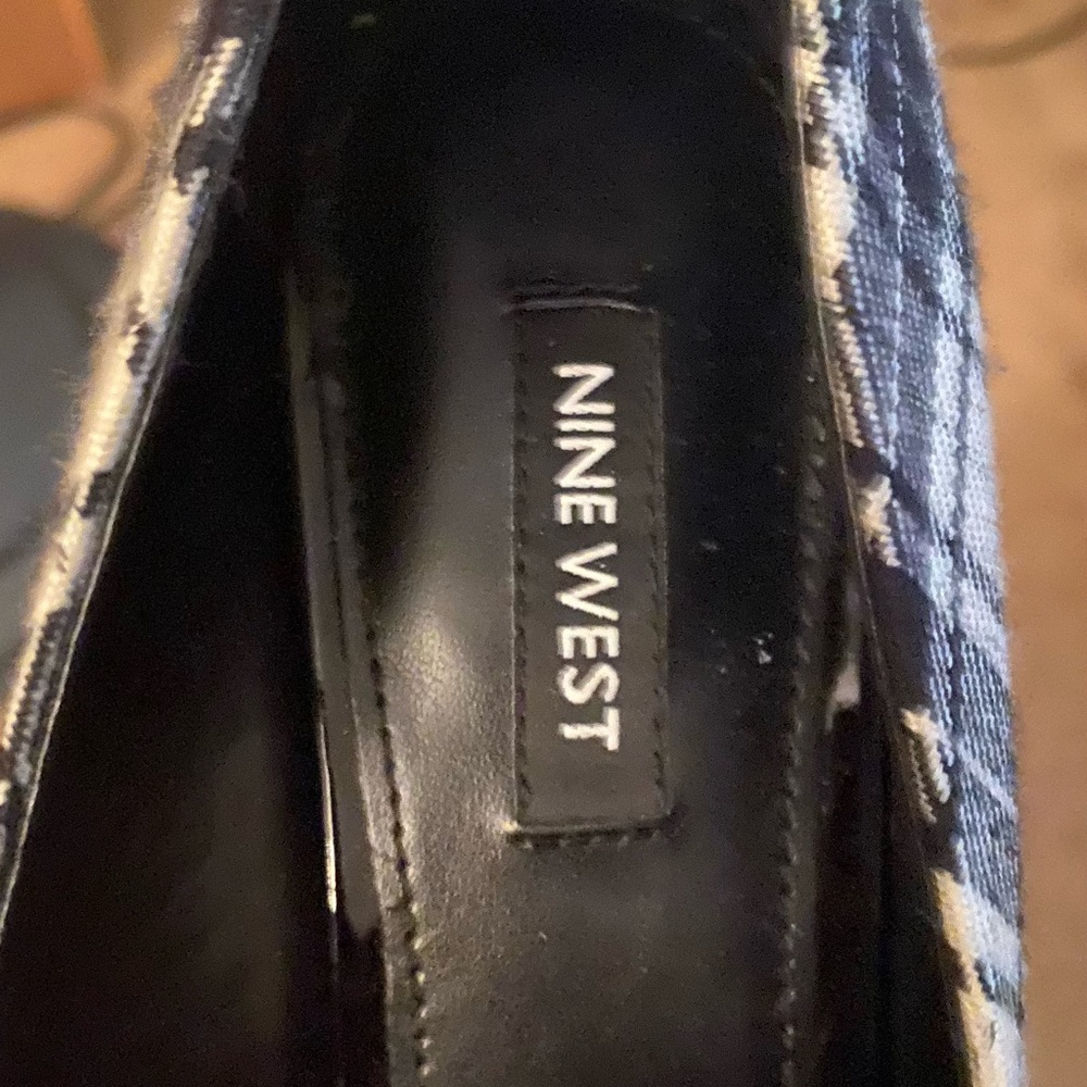 Nine West 7.5 black/white checkered pattern heels